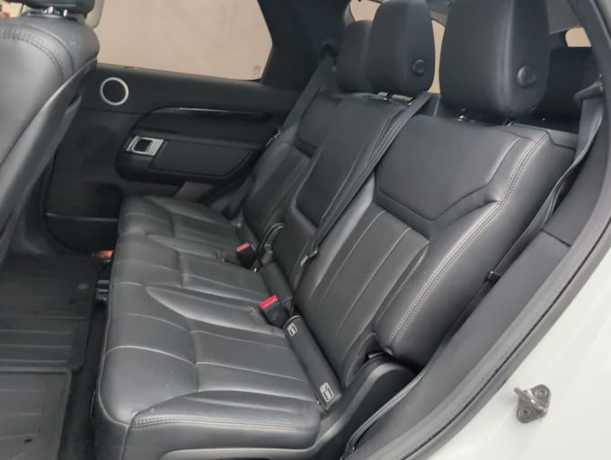2025 Land Rover Discovery