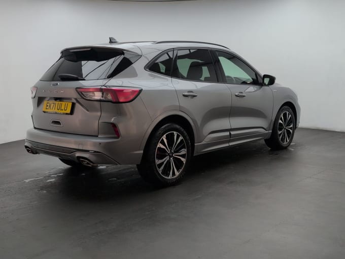2025 Ford Kuga