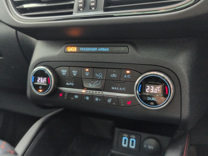 2025 Ford Kuga
