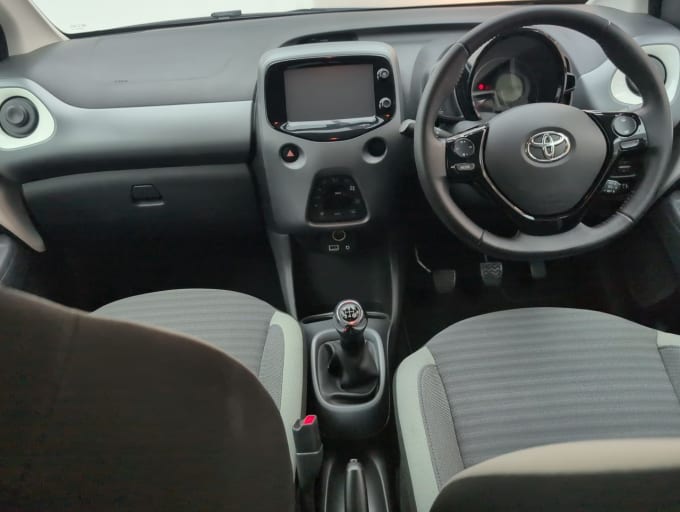 2025 Toyota Aygo