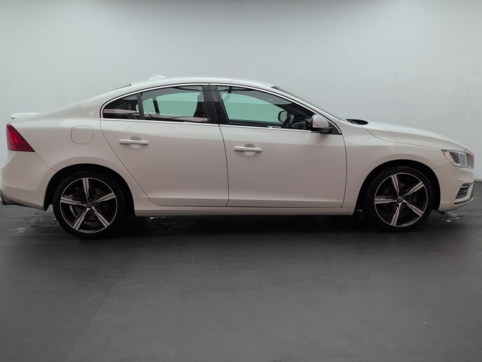 2025 Volvo S60