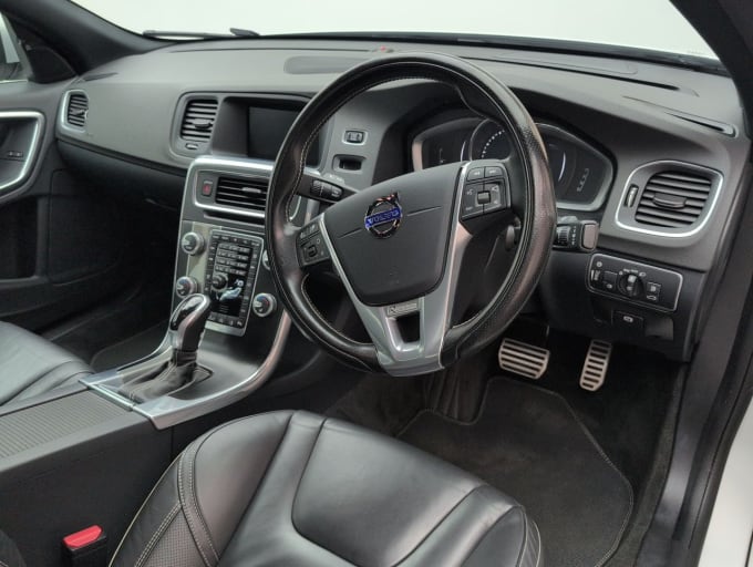 2025 Volvo S60