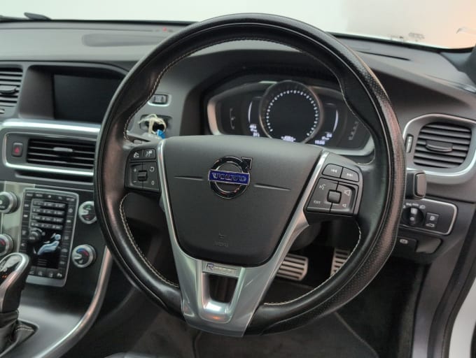 2025 Volvo S60