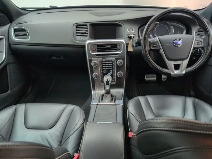 2025 Volvo S60