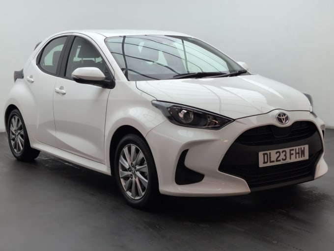 2025 Toyota Yaris
