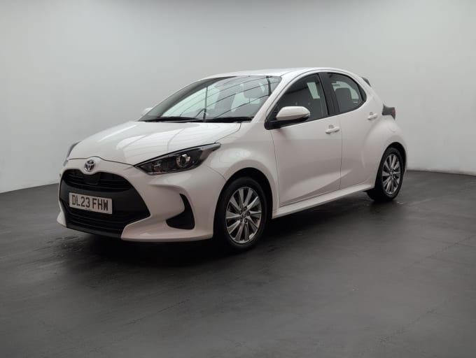 2025 Toyota Yaris
