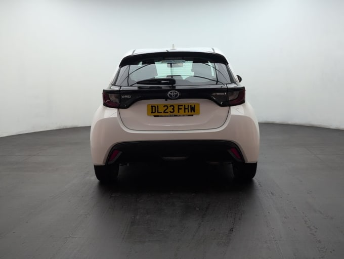 2025 Toyota Yaris