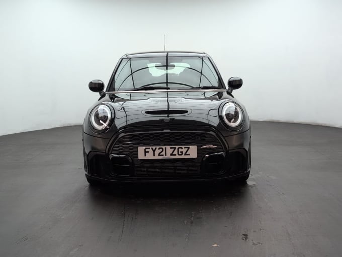 2025 Mini Hatch