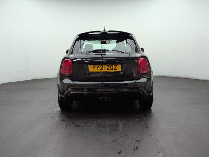2025 Mini Hatch
