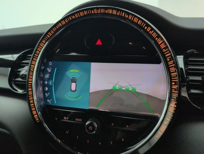 2025 Mini Hatch
