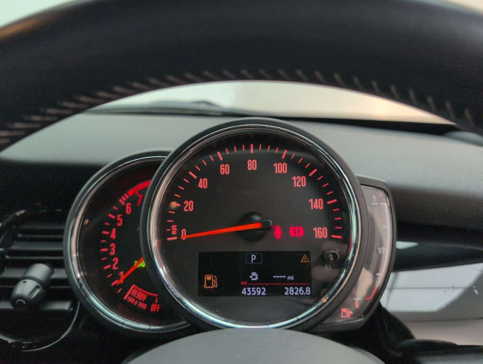 2025 Mini Hatch
