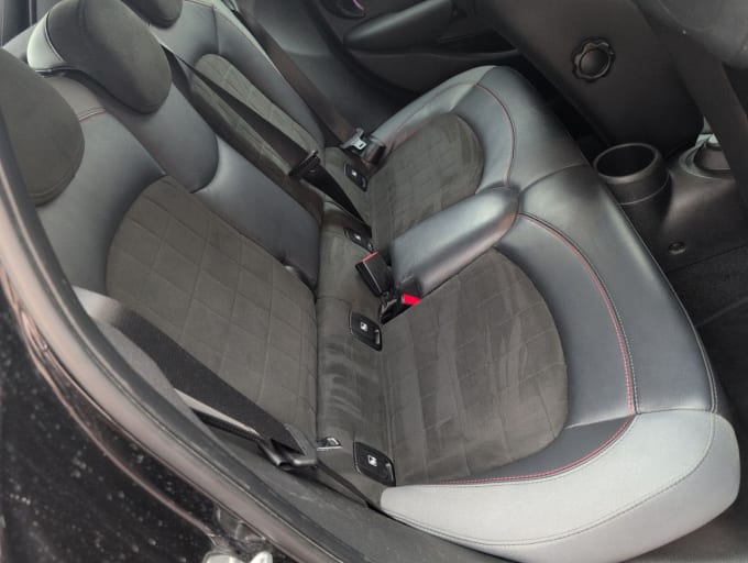 2025 Mini Hatch
