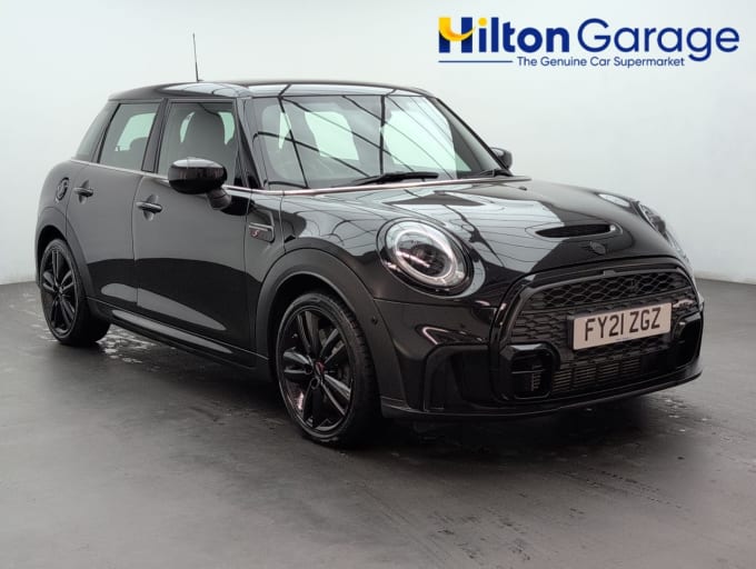 2025 Mini Hatch