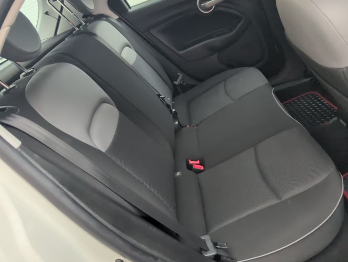 2025 Fiat 500x