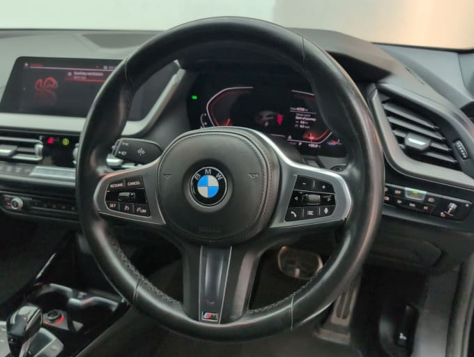 2025 BMW 1 Series