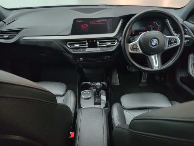 2025 BMW 1 Series
