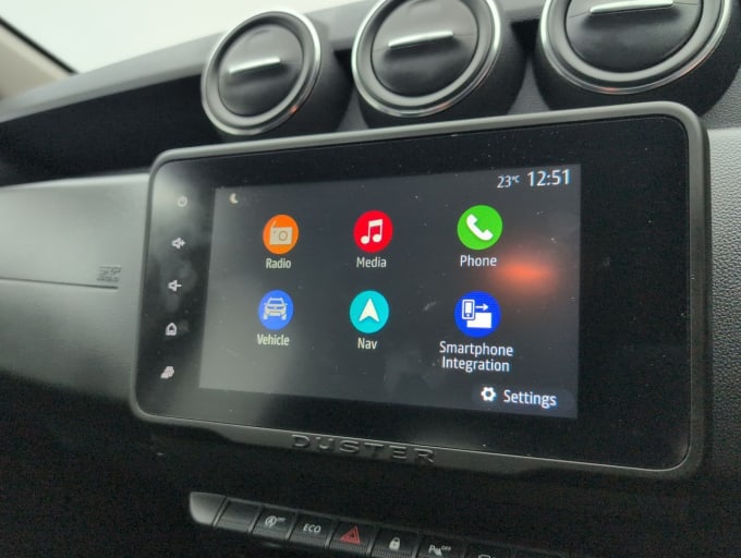 2025 Dacia Duster