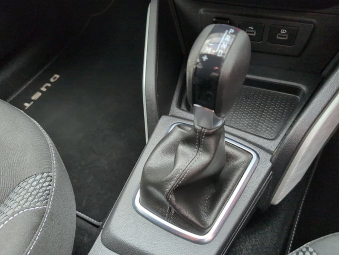 2025 Dacia Duster