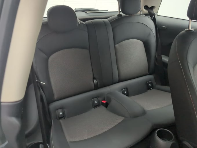 2025 Mini Hatch
