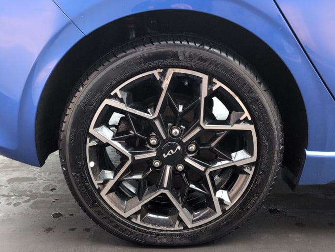 2025 Kia Ceed