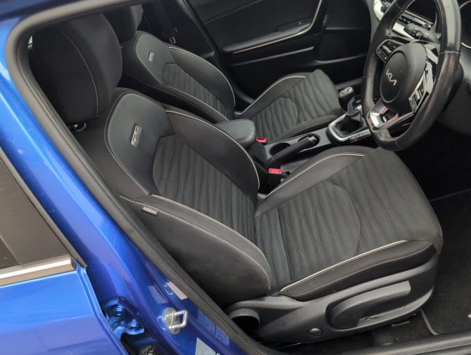 2025 Kia Ceed
