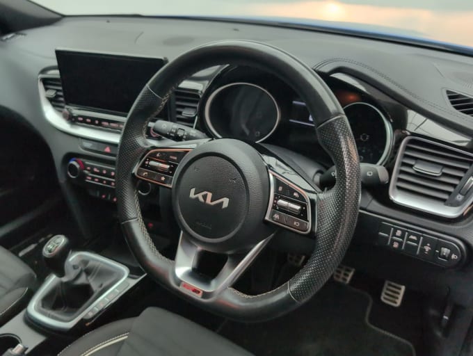 2025 Kia Ceed