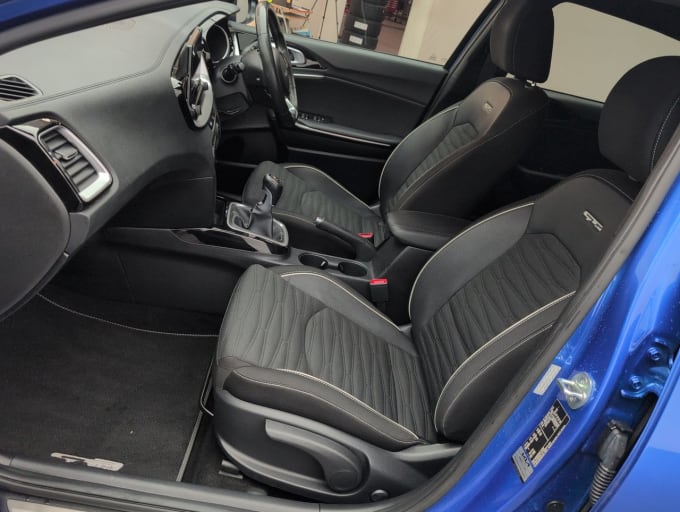 2025 Kia Ceed