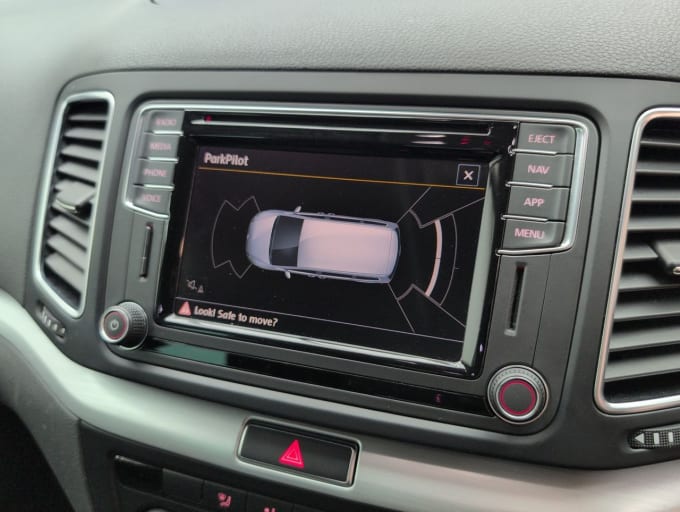 2025 Volkswagen Sharan