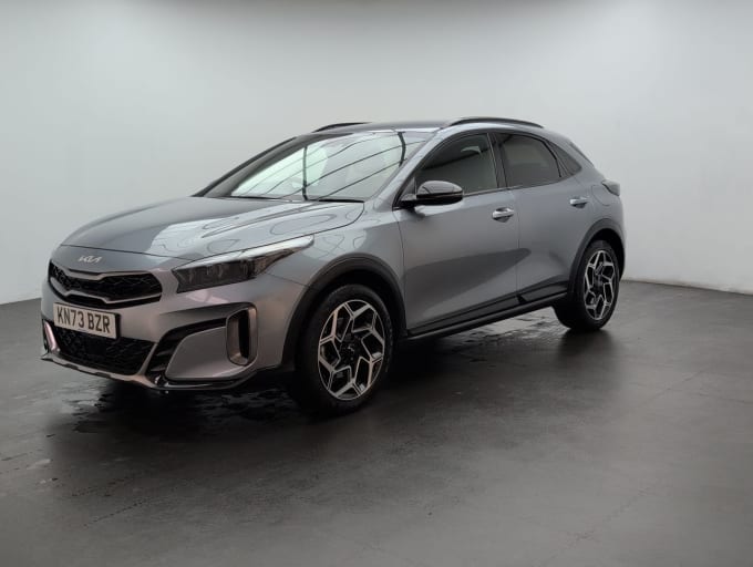 2025 Kia Xceed