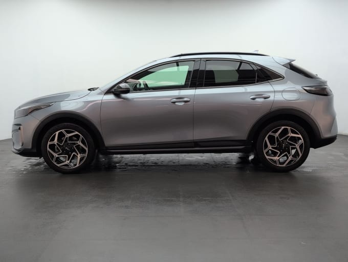 2025 Kia Xceed