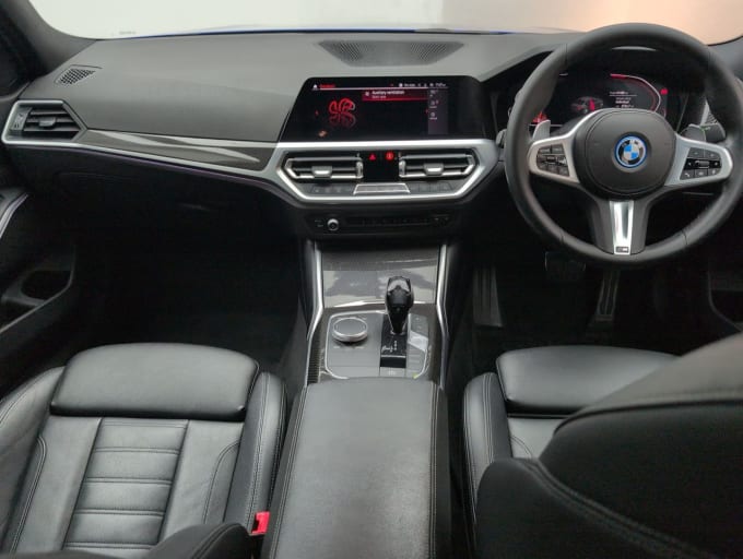2025 BMW 3 Series