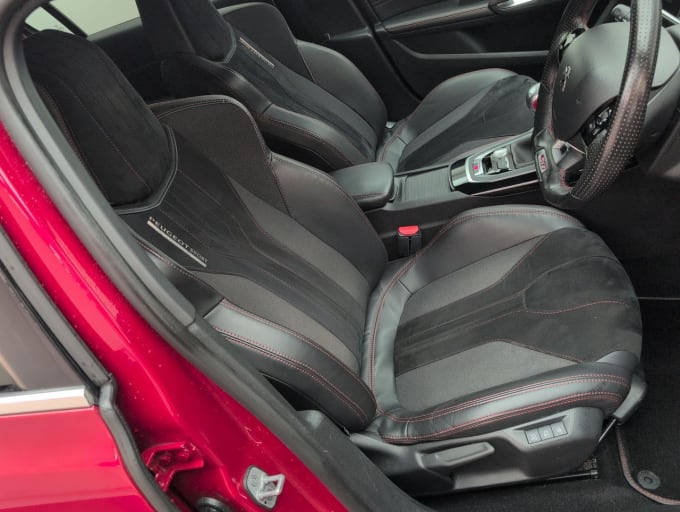 2025 Peugeot 308
