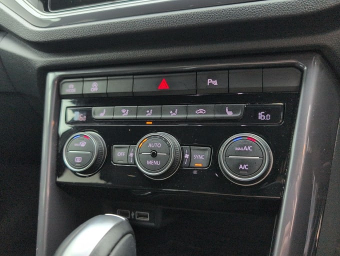 2025 Volkswagen T-roc