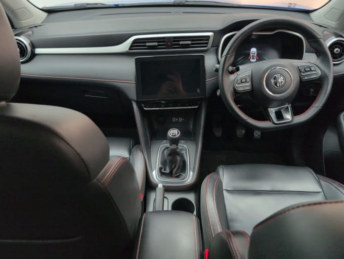 2025 Mg Mg Zs