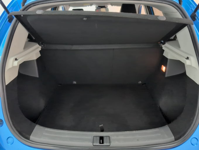 2025 Mg Mg Zs