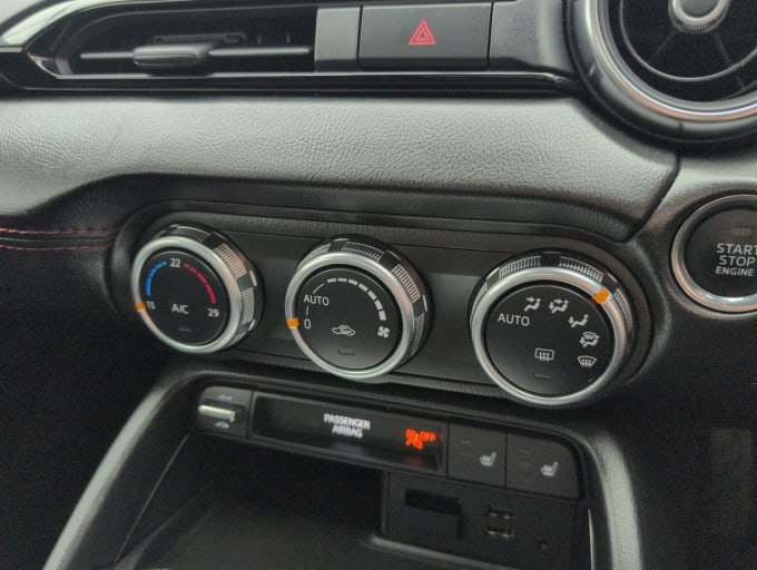 2025 Mazda 121