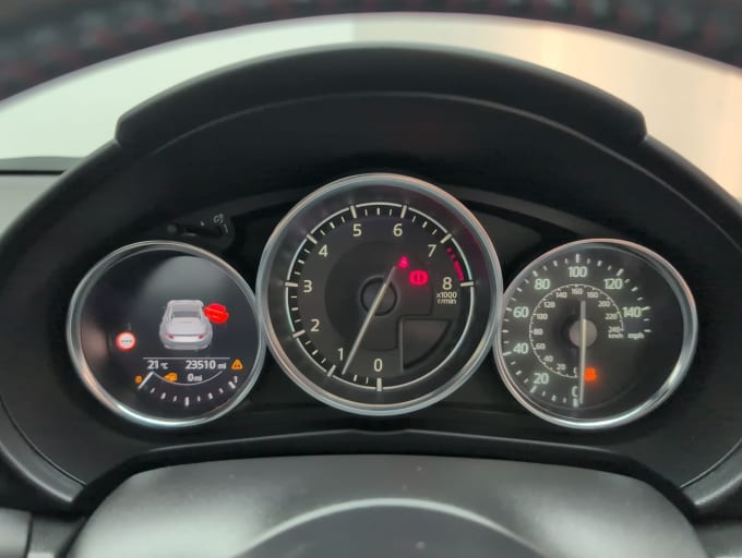 2025 Mazda 121