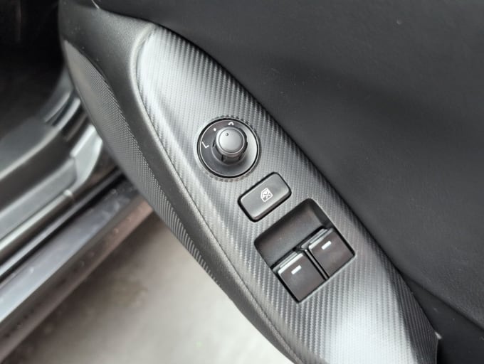 2025 Mazda 121