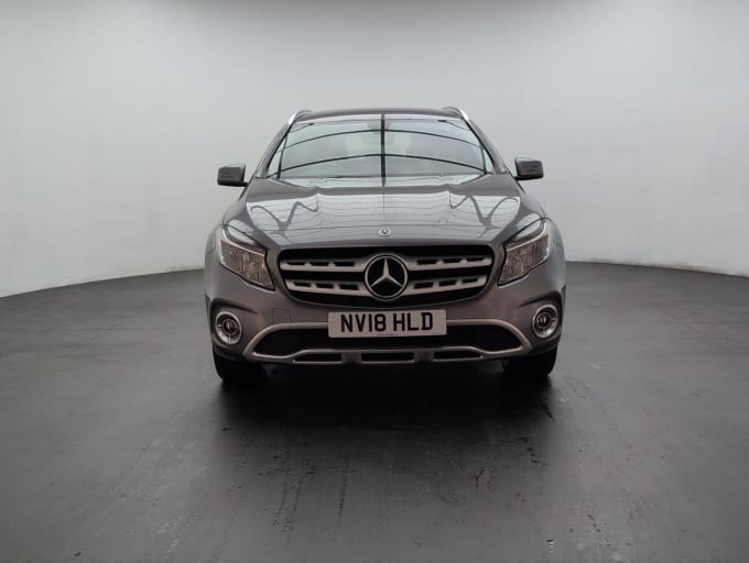 2025 Mercedes-benz 180