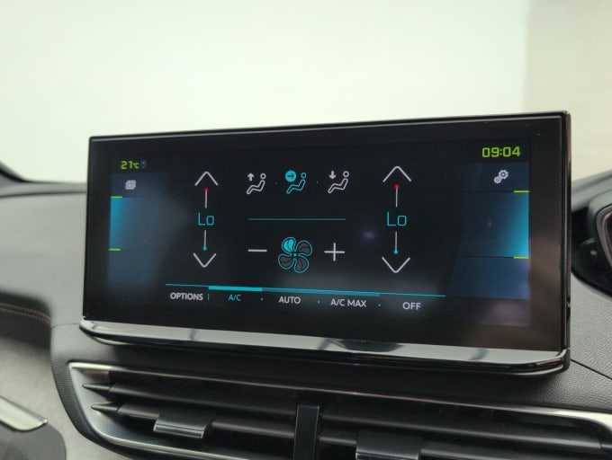 2025 Peugeot 3008