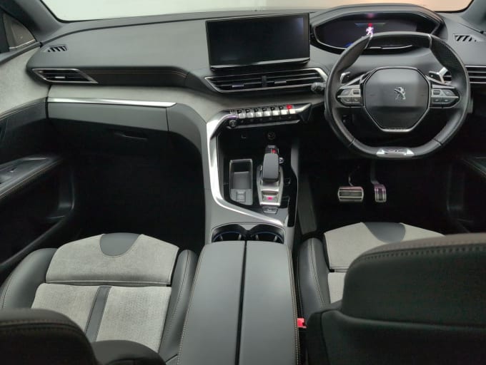 2025 Peugeot 3008