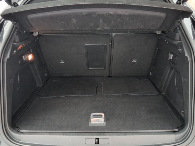 2025 Peugeot 3008