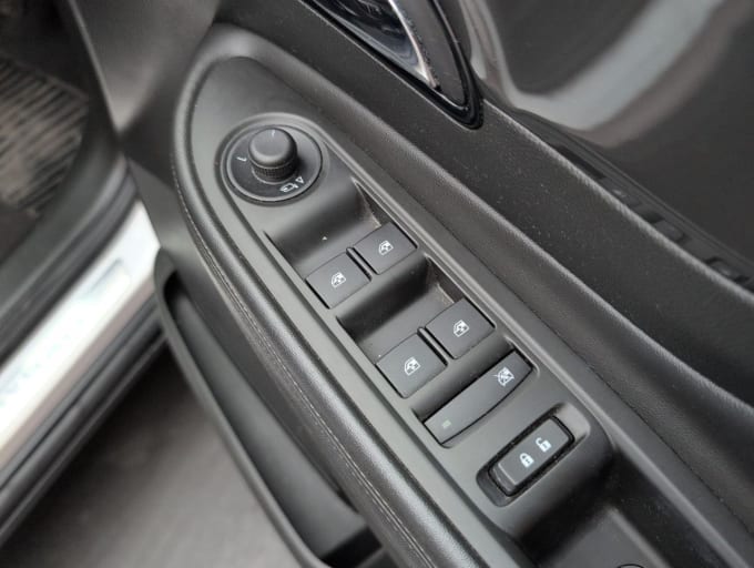 2025 Vauxhall Mokka X