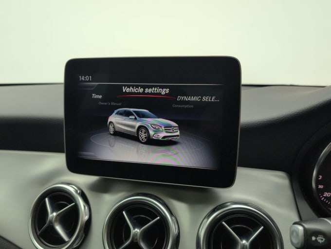 2025 Mercedes-benz 180