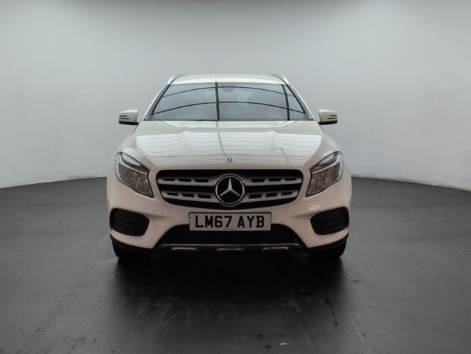 2025 Mercedes-benz 180
