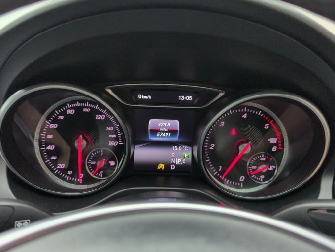 2025 Mercedes-benz 180
