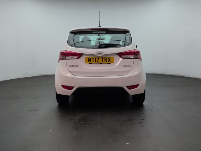 2025 Hyundai Ix20