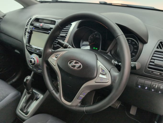 2025 Hyundai Ix20