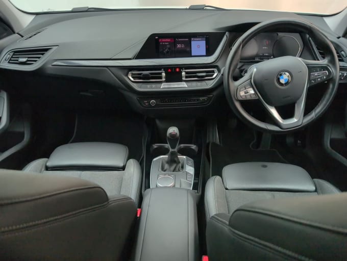 2025 BMW 1 Series
