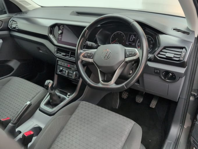 2025 Volkswagen T-cross